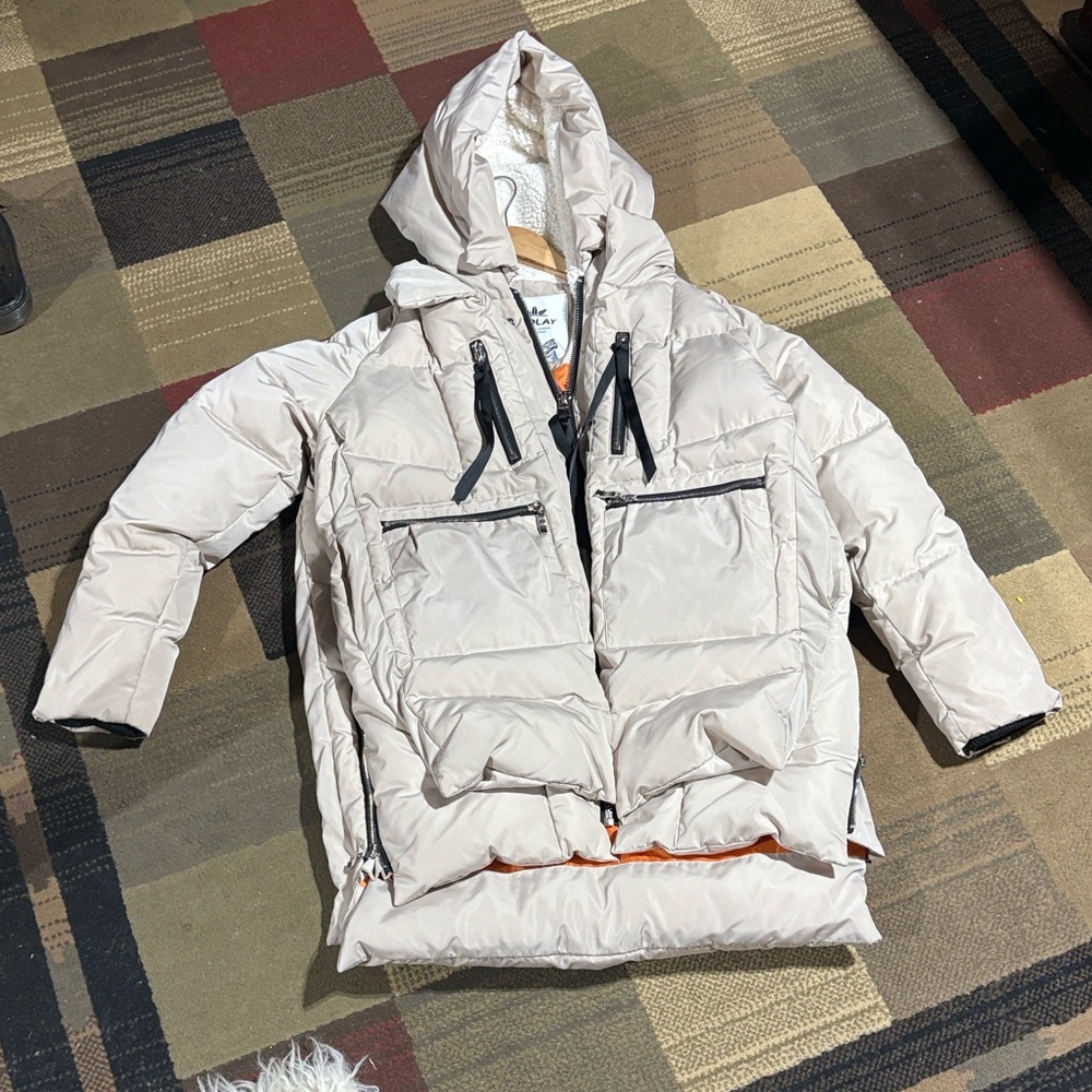 OROLAY Beige Hooded Puffer Jacket